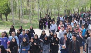 از هر ۱۰ بیکار، ۴ نفر مدرک دانشگاهی دارند
