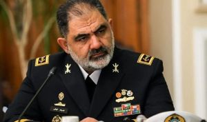 دریادار ایرانی، فرمانده نیروی دریایی ارتش: زیردریایی‌های سبک ساخت ایران، متناسب با تهدیدها در آب‌های تنگه هرمز دست به ماشه و در حال کف‌نشینی هستند