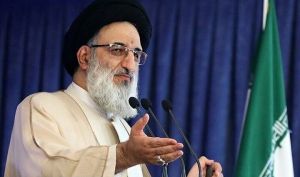 امام جمعه کرج: آمریکا به مذاکره نیاز دارد / توان موشکی قابل معامله نیست