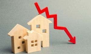 عضو کمیسیون عمران مجلس: قانون مالیات بر خانه‌های خالی قیمت مسکن را کاهش می‌دهد