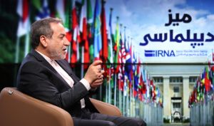 عراقچی: تصمیم‌گیری در سیاست خارجی، یک امر حاکمیتی است، نه دولتی/ تأثیر اسنپ‌بک بیشتر روانی است تا واقعی