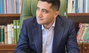 عضو هیات مدیره انجمن ملی پلیمر ایران اعلام کرد؛ نفع کل اقتصاد از عرضه کامل محصولات پتروشیمی در بورس کالا