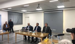 رئیس سازمان بورس: زیان 150 هزار میلیارد تومانی دو خودروساز بزرگ قابل ادامه نبود