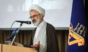 نماینده ولی فقیه در سپاه: باطل دانستن تفاهم‌نامه‌ای که مولای ما اجازه آن را داده‌اند، مصداق ولایت مداری نیست