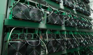 ثبات درآمد استخراج بیت‌کوین در ژانویه 2025؛ کاهش رشد نرخ هش ادامه دارد