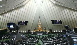 موضوع تأمین قیر رایگان پروژه های عمرانی برای بررسی به کمیسیون تلفیق ارجاع شد
