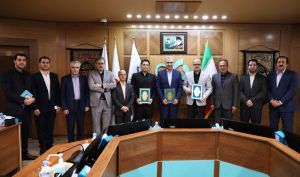 امضای تفاهم‌نامه همکاری میان بانک دی، سازمان فرهنگی سیاحتی کوثر و شرکت مسافرتی شاهدان کوثر