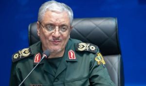 سردار طلایی‌نیک: تنگه هرمز در کنترل کامل ایران است