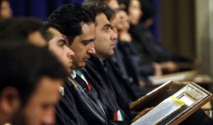 کدام صنایع بورسی از رقابت قدرت‌های بزرگ آسیب می‌بینند؟ / تحلیل بابک ابراهیمی از رفتار متفاوت بورس تهران با بازار جهانی