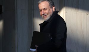 عراقچی : امضای توافق با آمریکا از راه دور