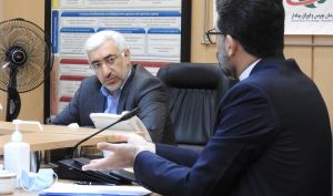 توافق رئیس بورس و مدیرعامل ایران خودرو برای حذف قیمت گذاری دستوری