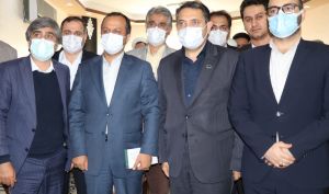 بازید وزیر اقتصاد از «زپارس»