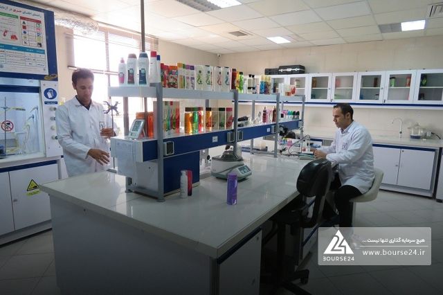 تمرکز فروش شش ماهه «کیمیاتک» بر محصولات بهداشتی