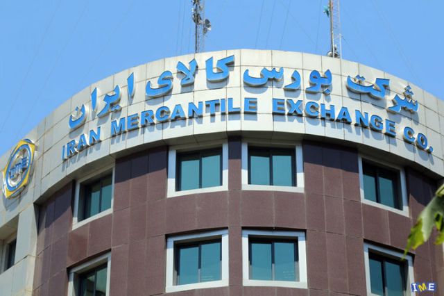 سی بهمن ؛ روز سنگ آهنی ها در بورس