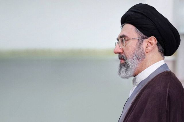 رهبر انقلاب: استمرار قدرت ایران در گرو مسئله جمعیت است