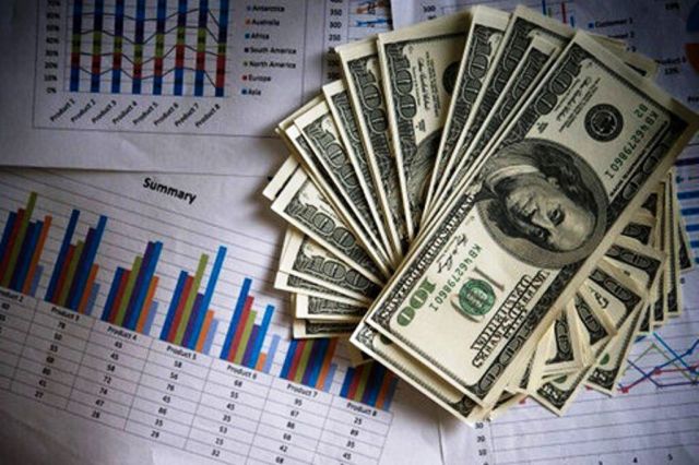 رفع تعهد ارزی ۱۴۰۴ تا پایان آذر تمدید شد؛ معافیت مالیاتی برقرار است