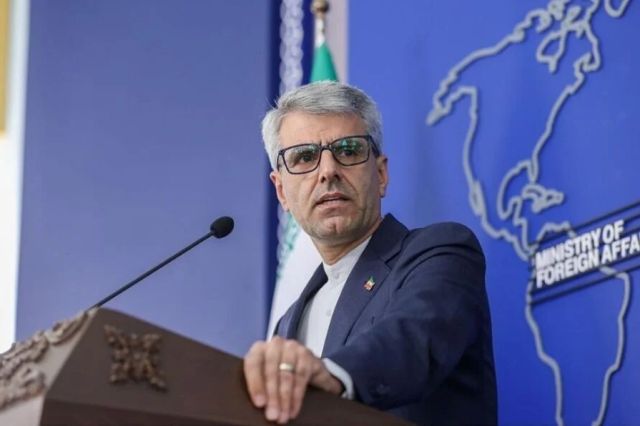 واکنش سخنگوی وزارت خارجه به ادعاهای امروز ترامپ: با «زبانِ باید»، ۴۷ سال پیش خداحافظی کردیم ...