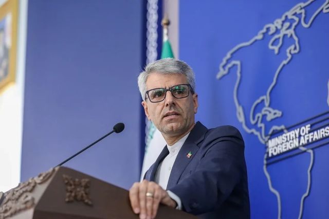 بقایی: تغییر مداوم مواضع آمریکا مانع اصلی پیشرفت مذاکرات است | واشنگتن باید حق غنی‌سازی و دسترسی به دارایی‌های مسدودشده را بپذیرد