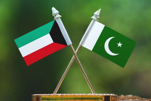 پاکستان و کویت درباره گسترش همکاری‌های دفاعی گفتگو می‌کنند