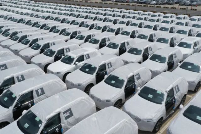 تمدید مهلت ثبت‌نام خودروهای وارداتی؛ لیست ۱۷ محصول با قیمت قطعی نهایی شد