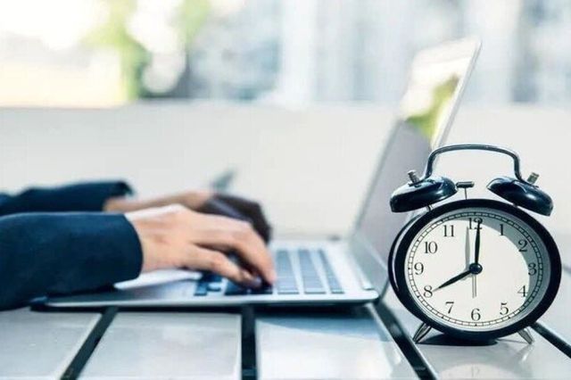 تغییر ساعت کاری ادارات و بانک‌ها از یکشنبه کلید می‌خورد