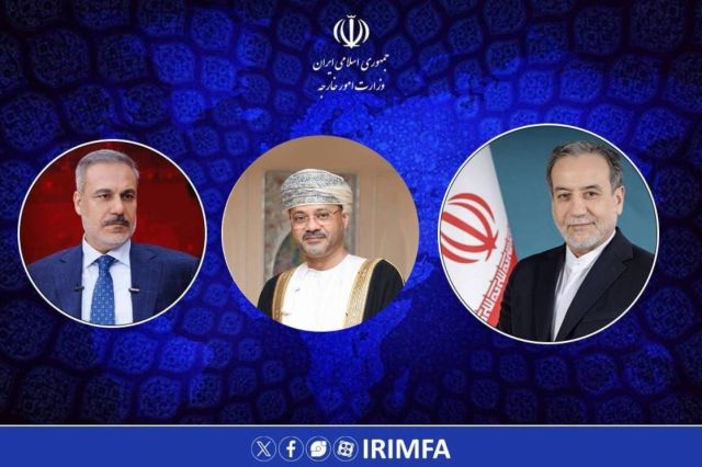 رایزنی عراقچی با همتایان عمانی و ترکیه‌ای درباره تحولات تنگه هرمز