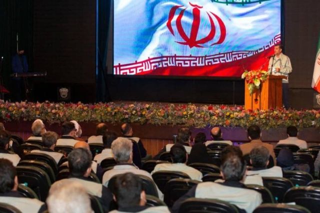 روند تولید ذوب‌ آهن اصفهان با تلاش همه همکاران رو به رشد است