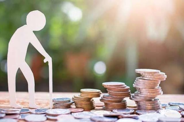 معاون رئیسی: مصوبه افزایش ۱۰ درصدی حقوق بازنشستگان قانونی است