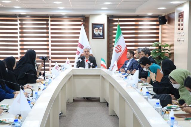 نشست خبری مدیر عامل «ومعادن» برگزار شد / سرمایه گذاری در ۶۰ پروژه توسعه ای