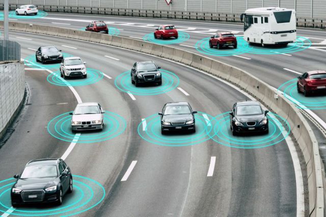 اتصال خودروها از تسلا تا تویوتا / ایران با 5G و IOT به کمک صنعت خودروسازی می‌ رود
