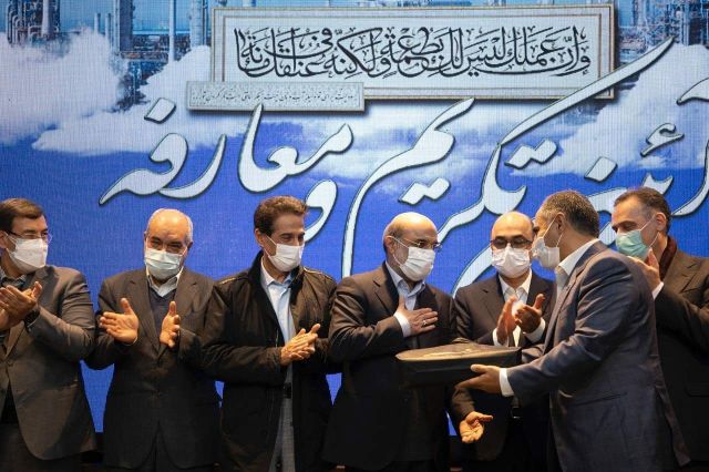 عسکری: پتروشیمی، راه برون‌ رفت کشور از مشکلات اقتصادی است