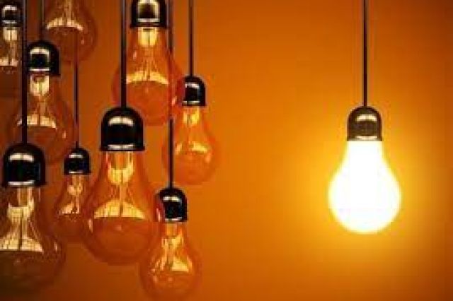 عضو کمیسیون انرژی: تابستان حتماً قطعی چند ساعته برق داریم