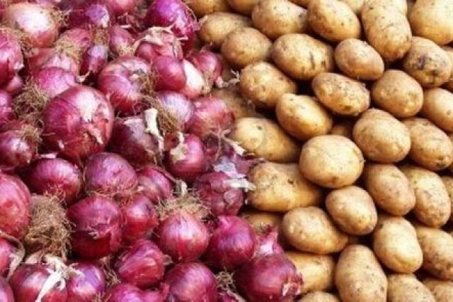 چرایی افزایش قیمت سیب‌ زمینی و پیاز
