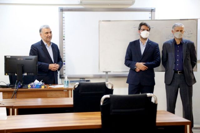 مهم‌ ترین رکن اجتماعی‌ سازی کارکنان از نگاه مدیر عامل بانک دی