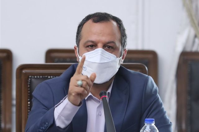 وزیر اقتصاد: دولت وظیفه دارد تلاش کند، سازماندهی بورس شفاف و رقابتی باشد