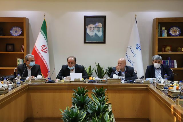 میر کاظمی: بستن بودجه با کسری حرام است
