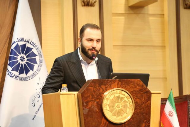 انتخاب رییس جدید اتحادیه صادرکنندگان فرآورده‌های نفت، گاز و پتروشیمی کشور / احمد معروفخانی جایگزین سیدحمید حسینی شد