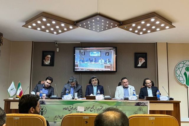 سرمایه «ومدیر» 189 درصد افزایش یافت