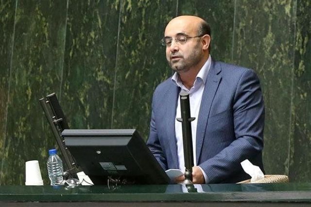 نایب رئیس کمیسیون صنایع و معادن مجلس: «اصلاح قیمت خوراک پتروشیمی» از اولویت های حوزه صنایع در بودجه ۱۴۰۲ است