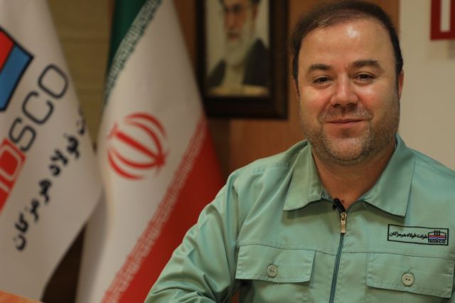 تقدیر از عطاءلله معروفخانی مدیرعامل فولاد هرمزگان به‌عنوان چهره نامی صنعت