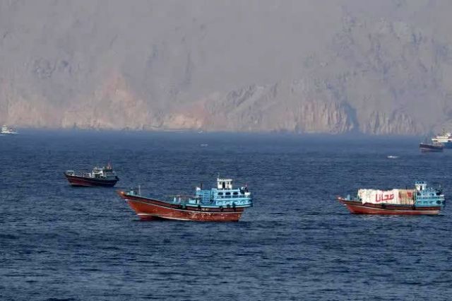 قطر: دریافت موقت هزینه ترانزیت از تنگه هرمز قابل مذاکره است