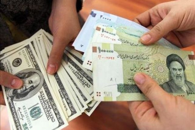 بسته پیشنهادی کانون صرافان به بانک مرکزی: بازار آتی ارز راه اندازی کنید/ بازار آتی سکه تجربه موفقی بود