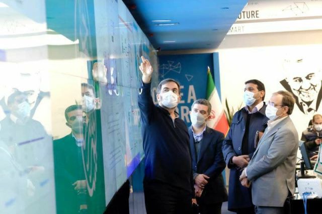 بازدید جمعی از اعضای هیات‌رئیسه مجلس از مرکز مانیتورینگ پلتفرم‌های دیجیتال همراه اول