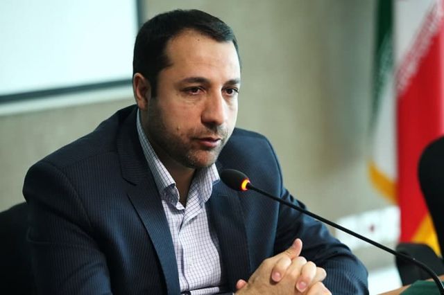 صالح آبادی: بانک‌ها باید افزایش سرمایه داشته باشند