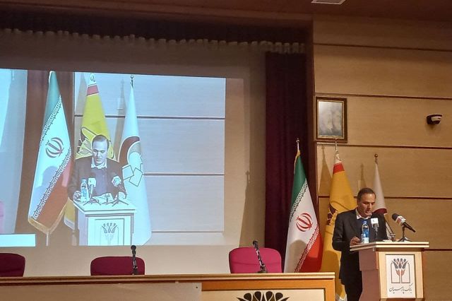 محصولی جدید از بانک پارسیان؛ «سامانه پرداخت گروهی پارس»