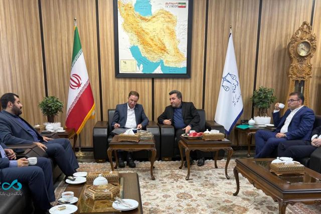 وصول ۲ هزار میلیارد تومان از مطالبات بانک دی با حمایت سازمان ثبت اسناد و املاک کشور