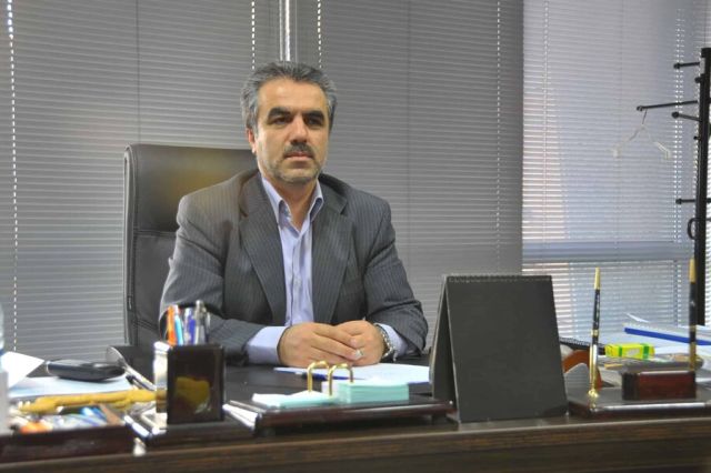 احمدزاد اصل: بی‌اعتمادی سهامداران پاشنه آشیل ثبات بازار سرمایه است