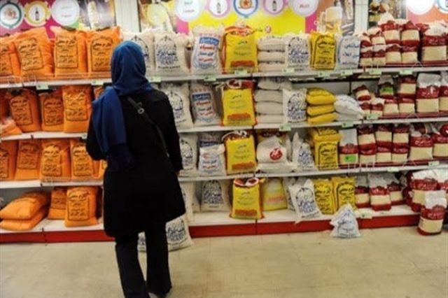 عضو اتاق بازرگانی ایران: فقر مطلق بیشتر هم خواهد شد؛ وضعیت نامطلوبی در انتظارمان است