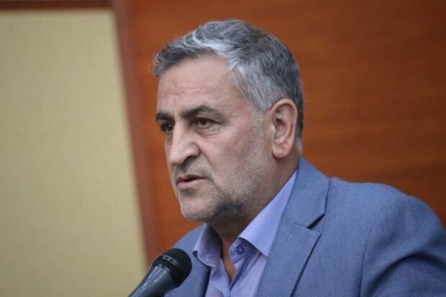 نماینده مجلس: برخی در شرکت‌های دولتی حقوق ۴۰۰ میلیون تومانی می‌گرفتند