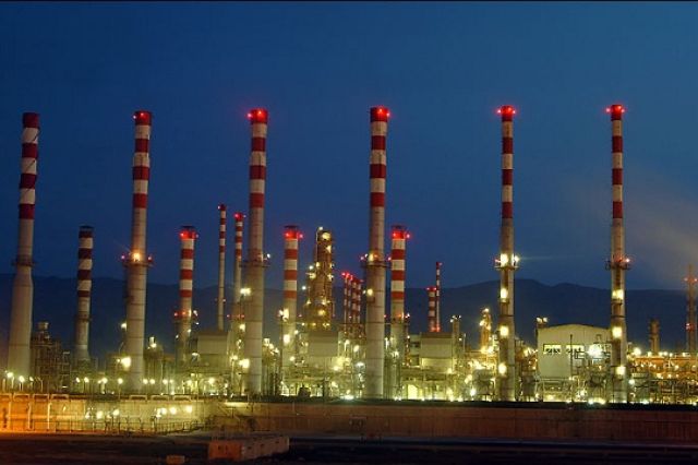 مثلث طلایی گروه پالایشی